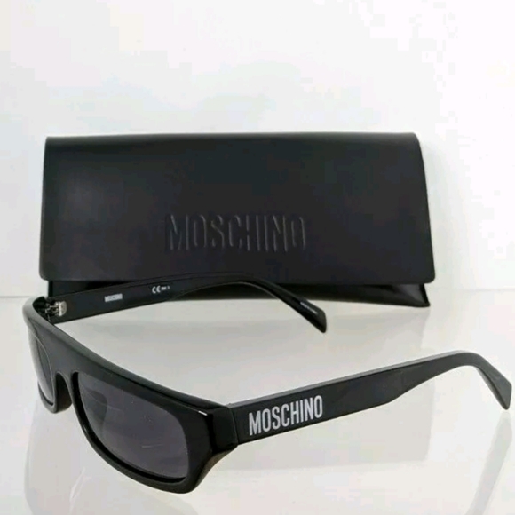 💕💯 Authentic MOSCHINO Sunglasses💕 - Picture 6 of 7